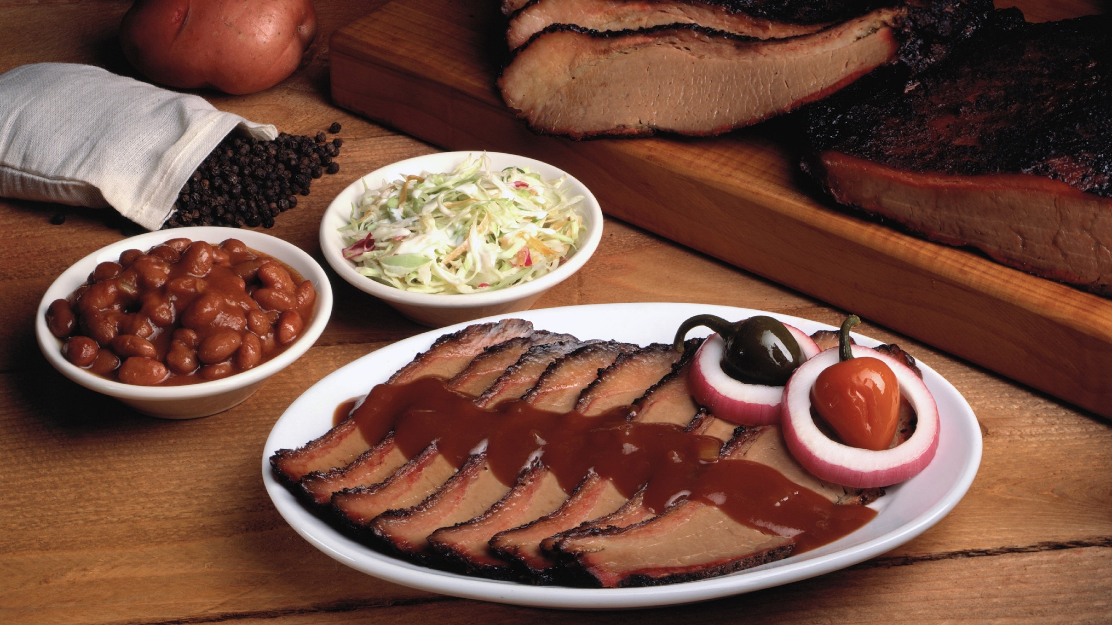 barbecue, Food, Coleslaw, Beans, Onion Wallpaper