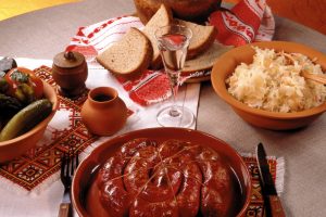 sausage, Pickles, Food, Bread, Tomatoes, Sauerkraut