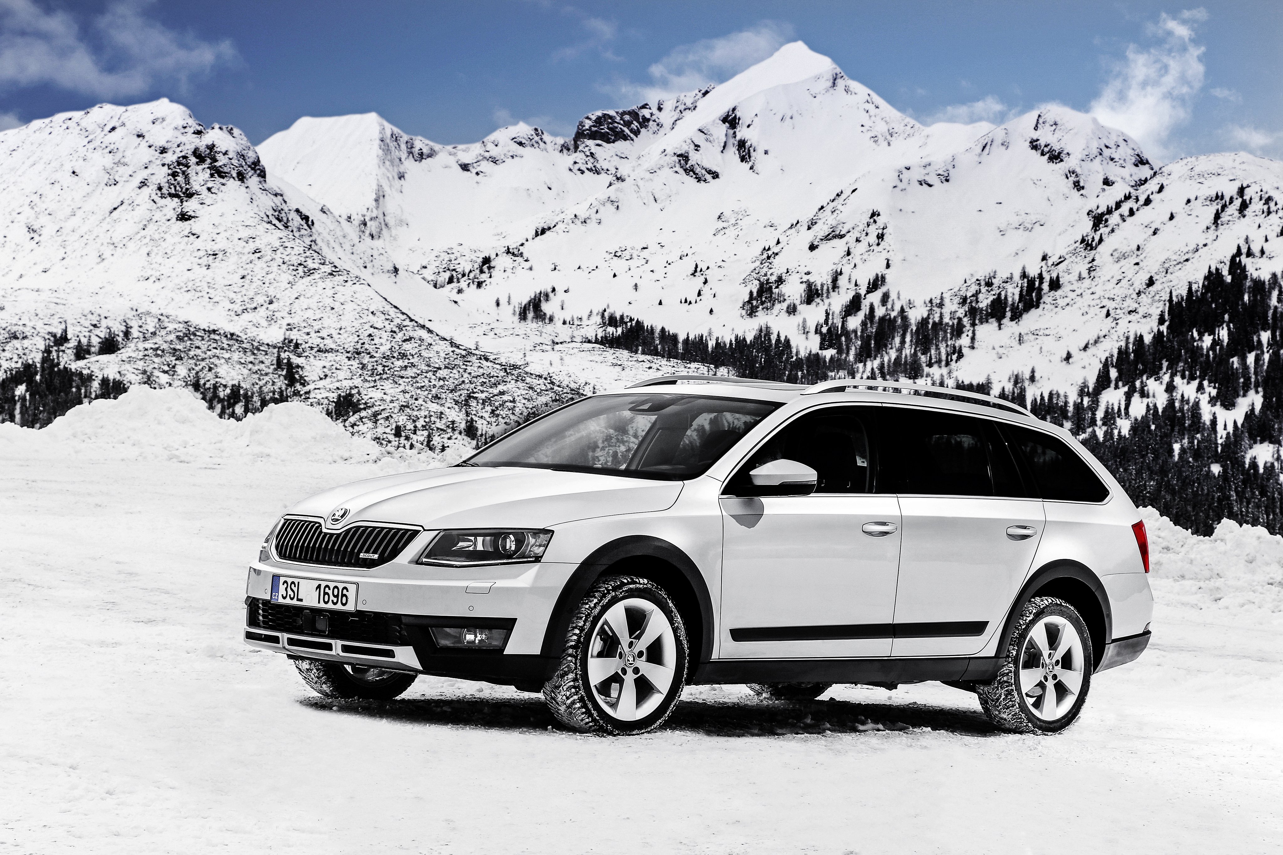 Octavia, Skoda, Scout, Combi, Mountains, Snow Wallpaper