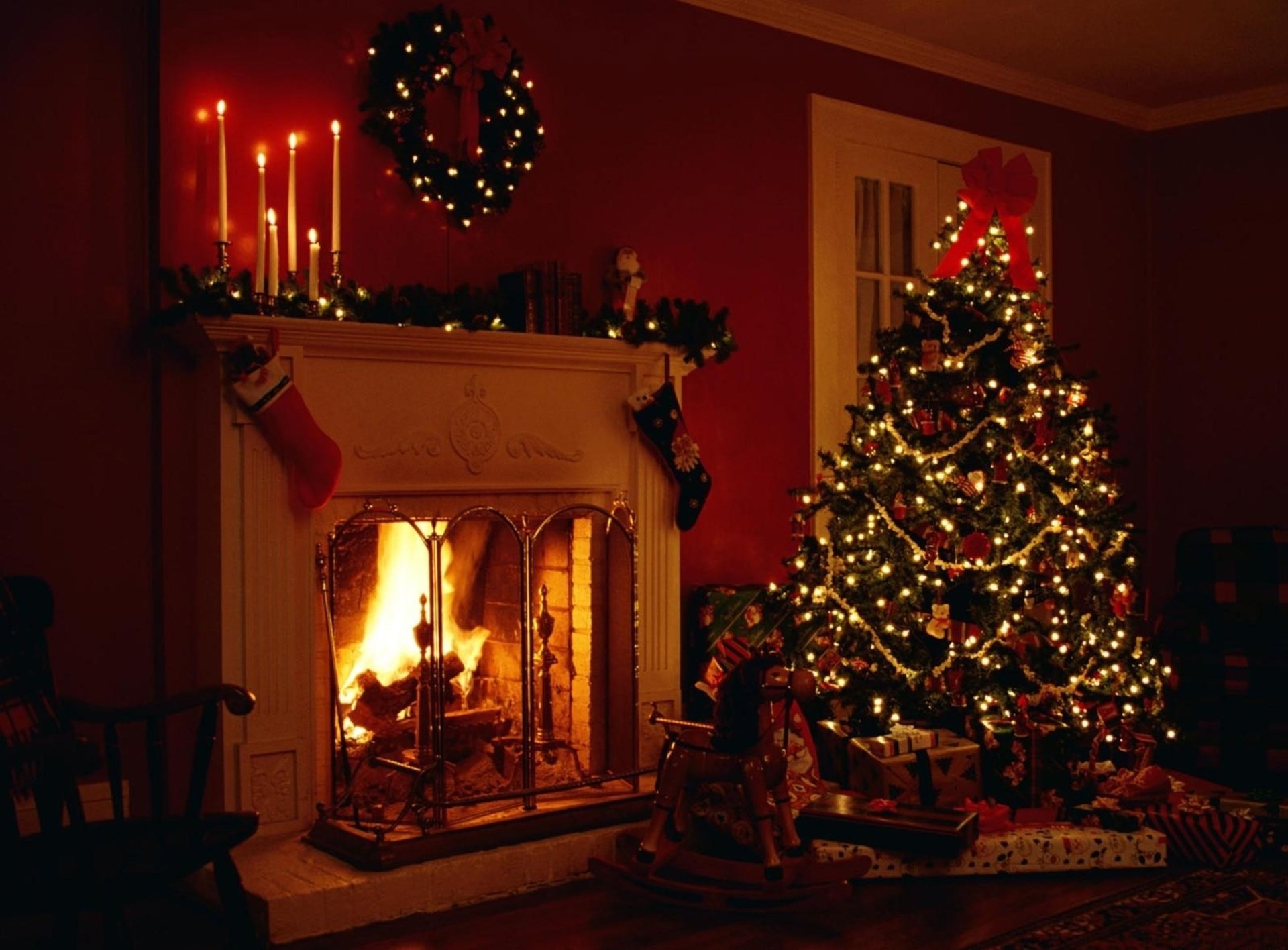 203891 Christmas Fireplace Fire Holiday Festive Decorations 