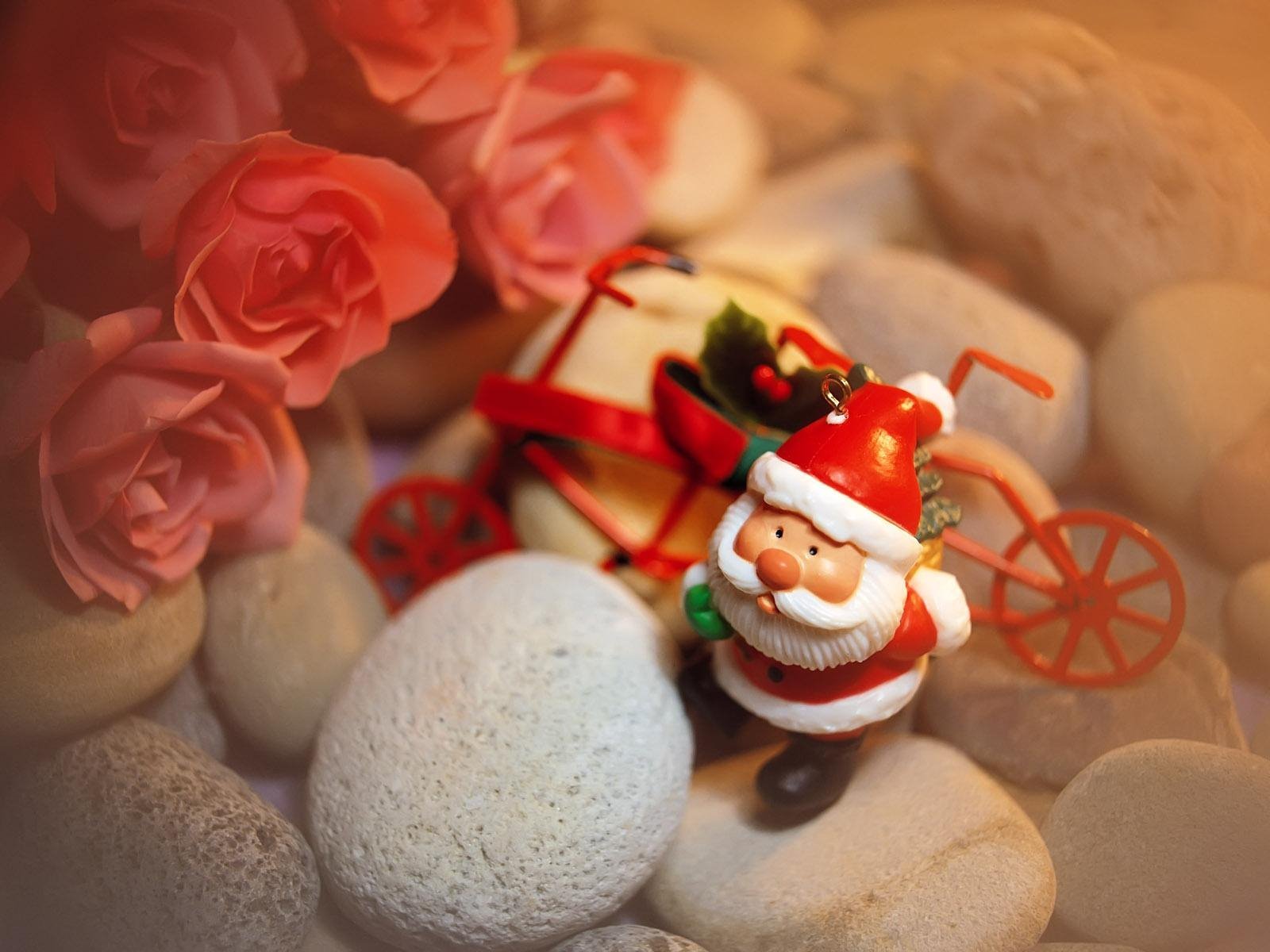 merry, Christmas, Holiday, Vacation, Gifts, Tree, Happy, Beautiful, Santa, Snowman, Lights Wallpaper