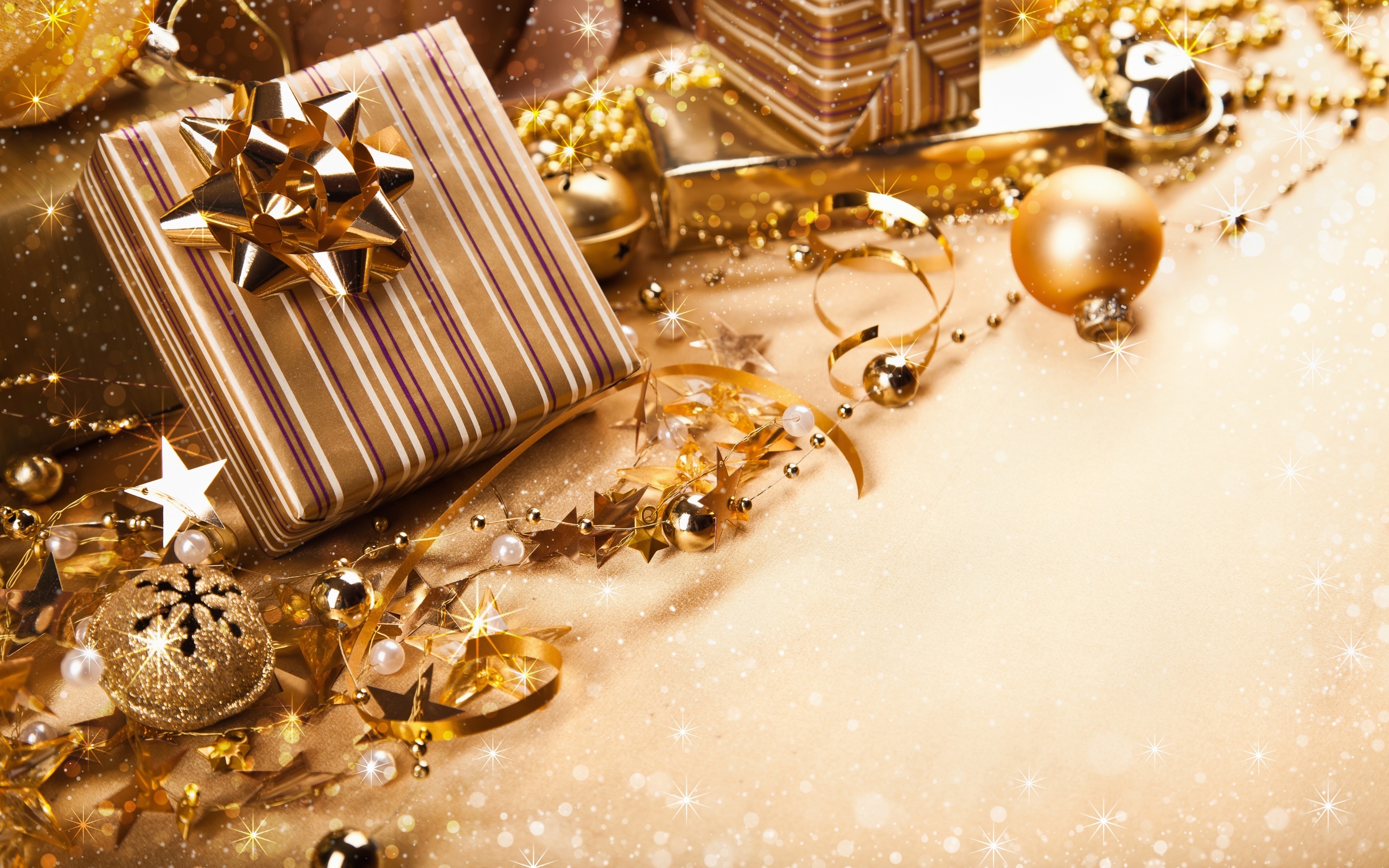 box, Bows, Ribbons, Gifts, Christmas, New Years Wallpaper