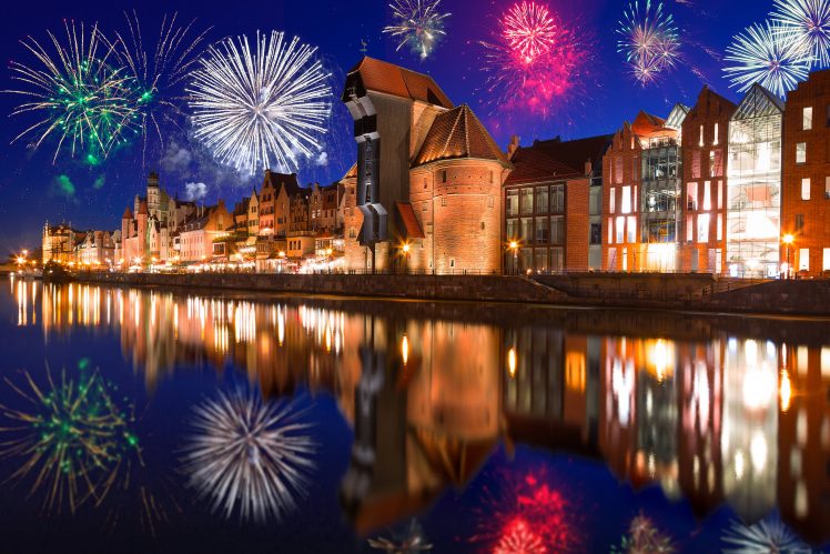 poland, Houses, Fireworks, River, Gdansk, Night, Cities, House, Reflection, New Year HD Wallpaper Desktop Background