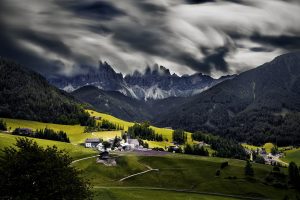 Dolomites (mountains), Landscape, Mountains