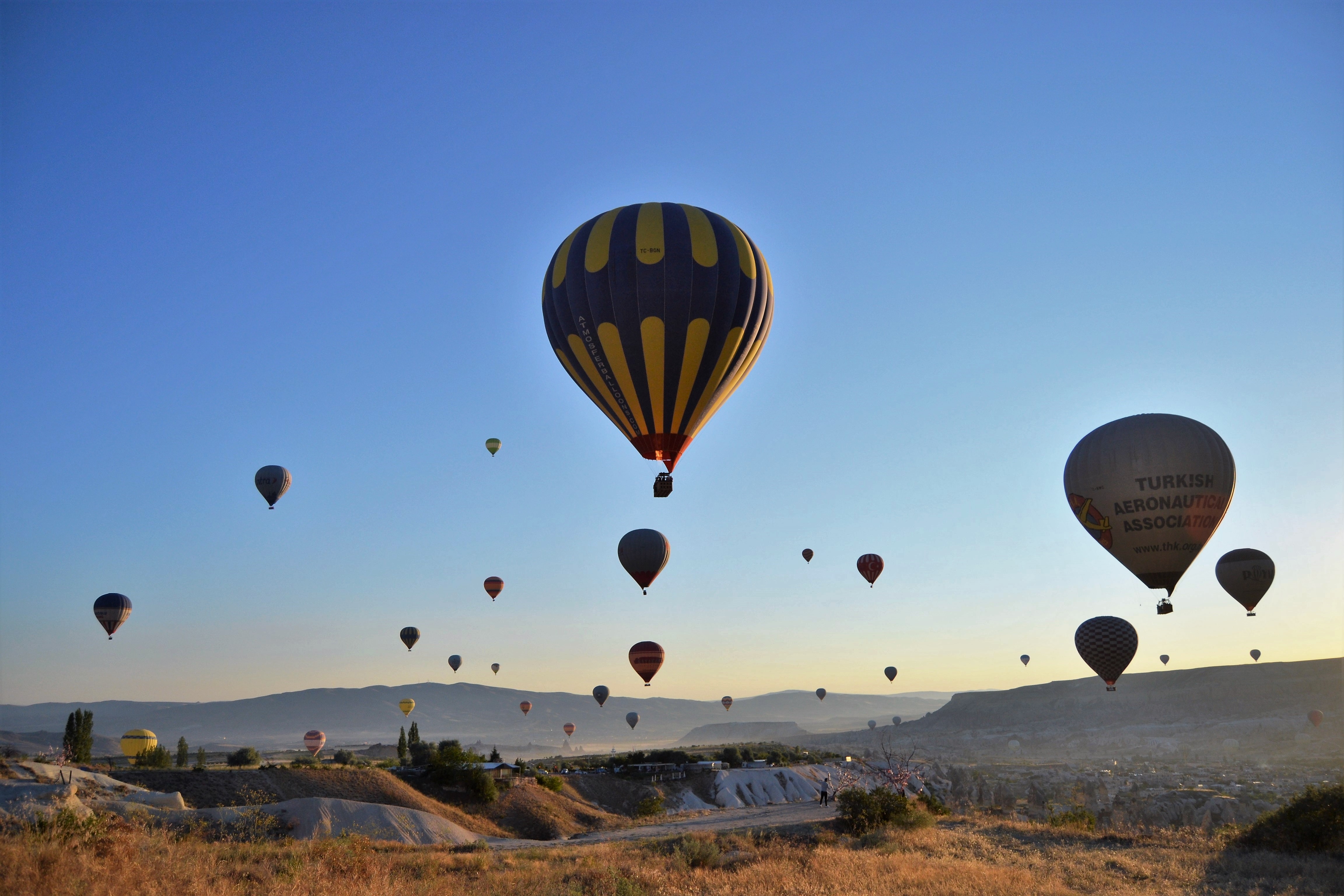 Cappadocia, Turkey, Hot air balloons Wallpaper