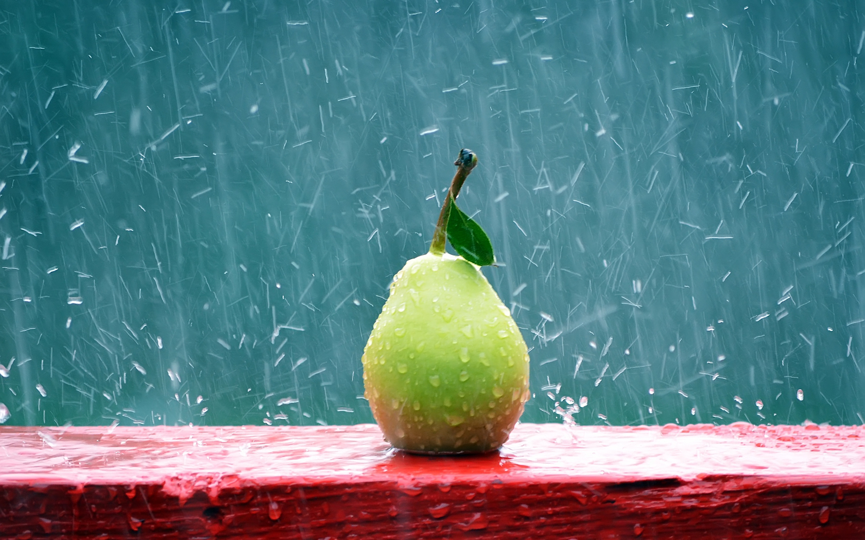 pears, Rain Wallpaper