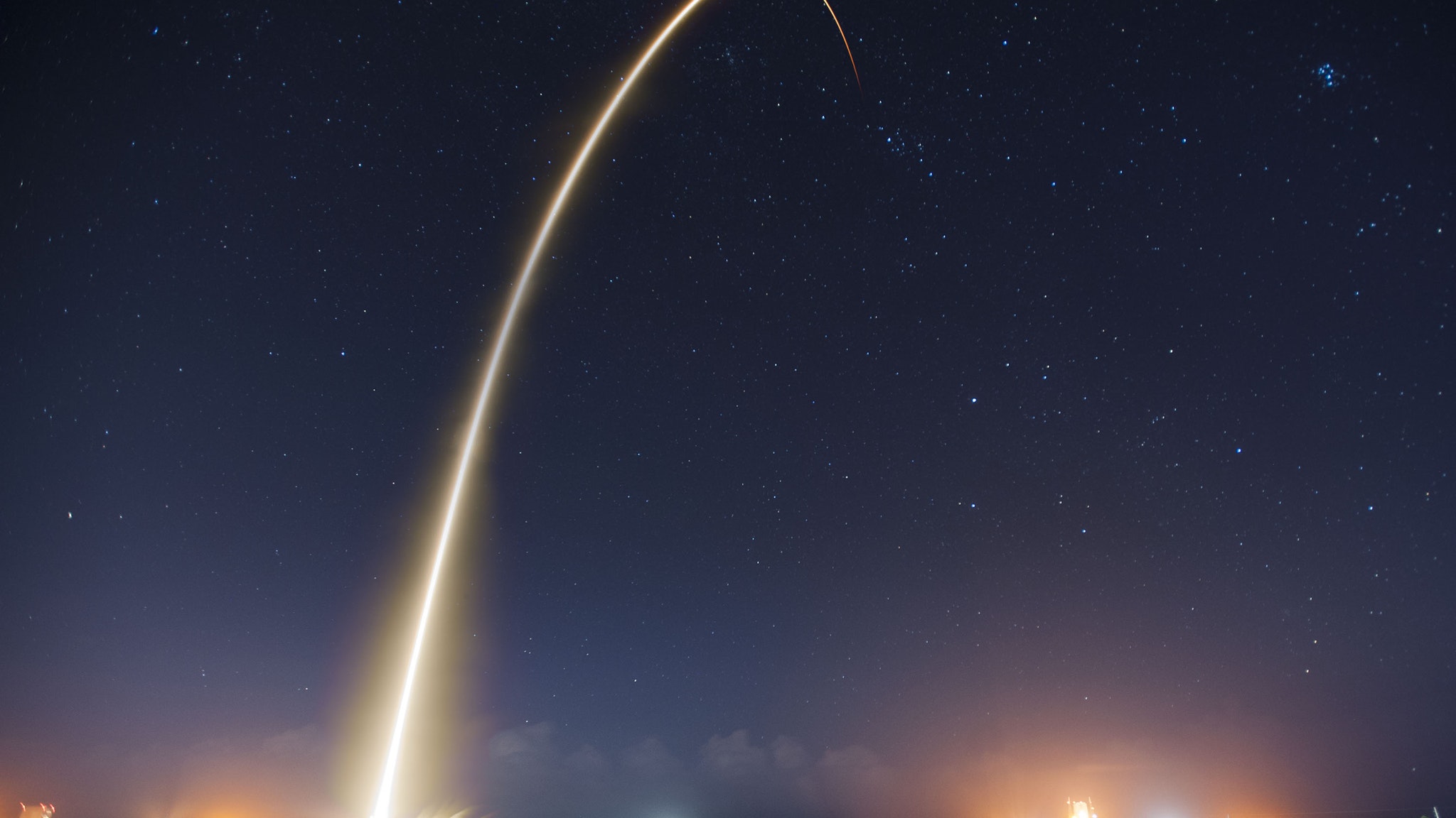 Discovery, Launching, Rocket, Lift off, Sky, Space, Stars Wallpaper