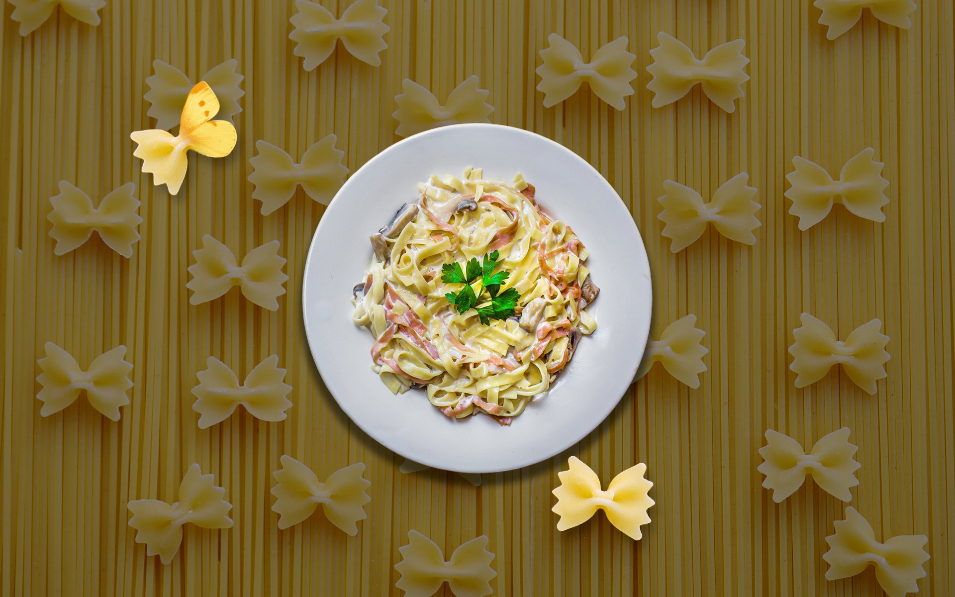pasta, Spaghetti, Food, Butterfly Wallpaper