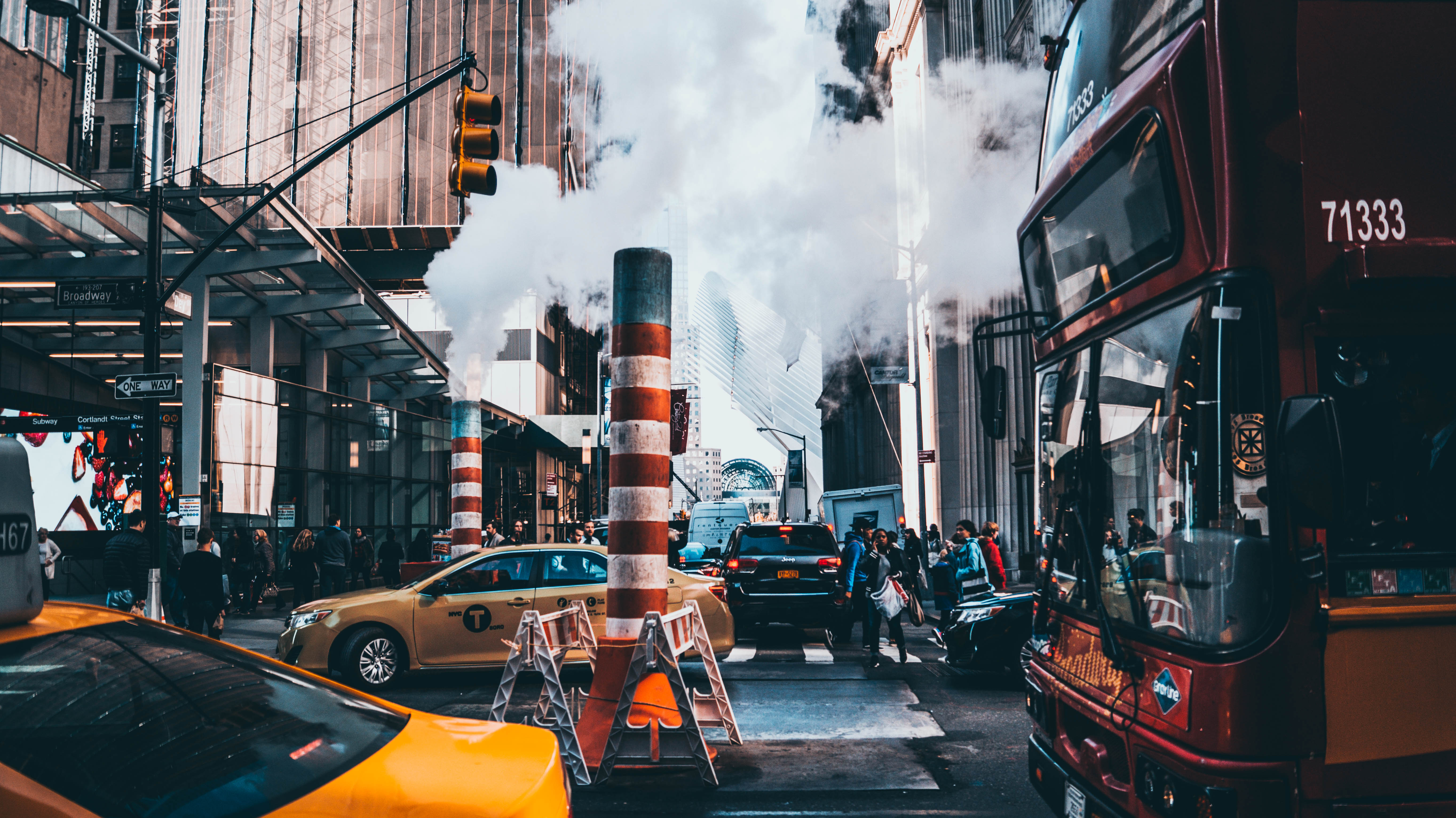 New York City, Buses, New York Taxi, Taxi, Smoke, Traffic lights, Street Wallpaper