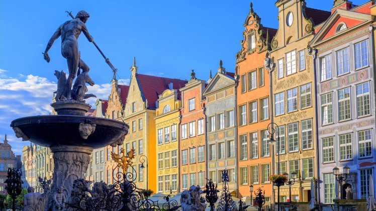 Gdańsk, Neptunes Fountain, Poland HD Wallpaper Desktop Background