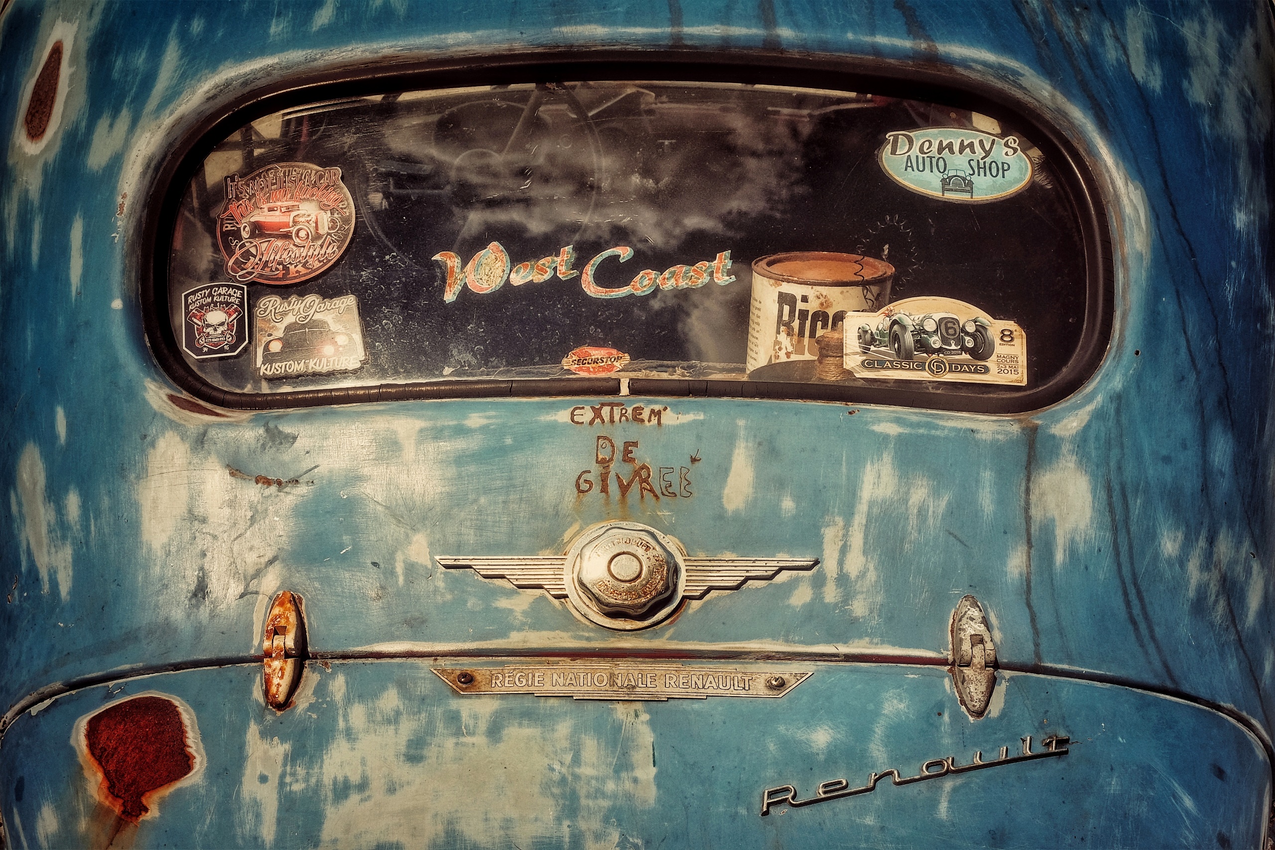 Renault, Blue cars, Old, Car, Vehicle Wallpaper