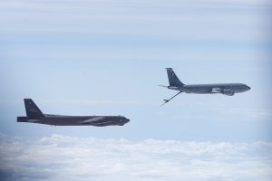 Boeing B 52 Stratofortress, Boeing KC 135 Stratotanker, Aircraft, Military aircraft, Strategic bomber, Bomber, Mid air refueling