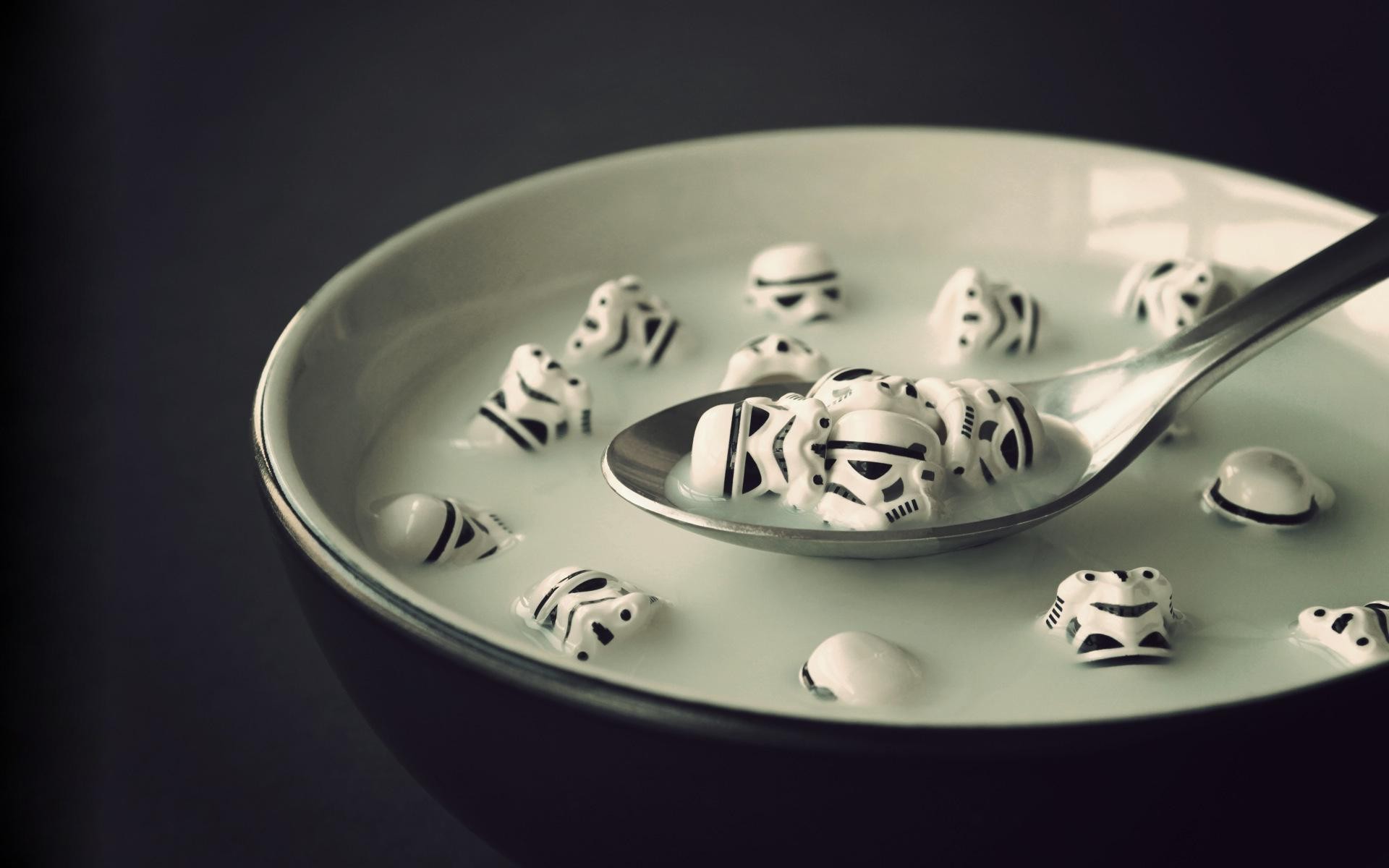 stormtrooper, Star Wars, Milk bath, Cereal, Memes Wallpaper