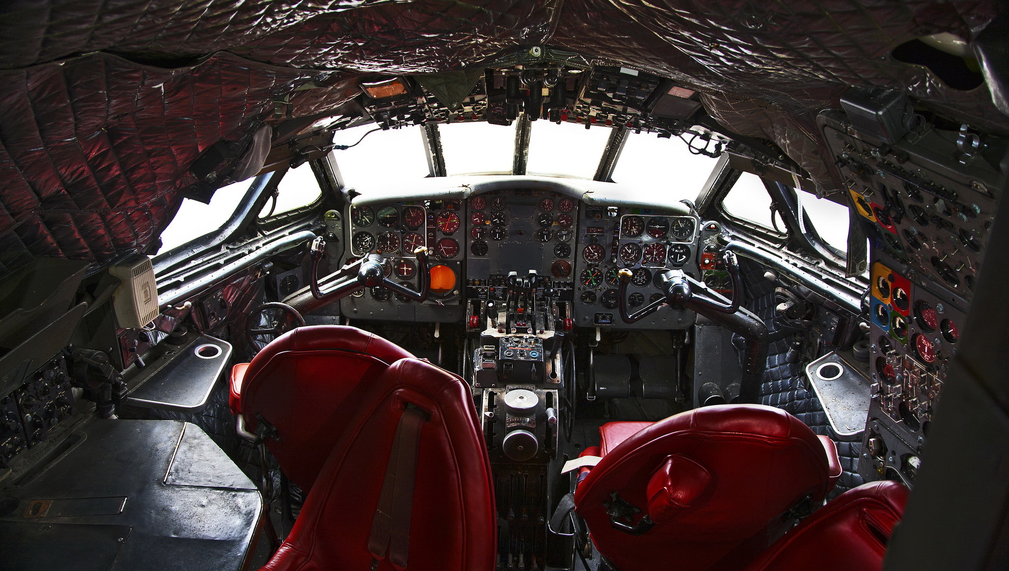 Vehicle Aircraft Cockpit De Havilland Wallpapers Hd Desktop And Mobile Backgrounds