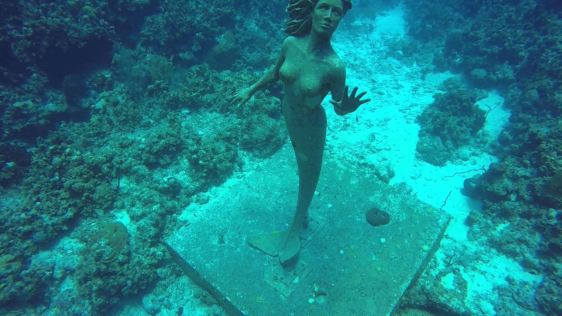 mermaids, Underwater, Statue, Sea, Water Wallpaper