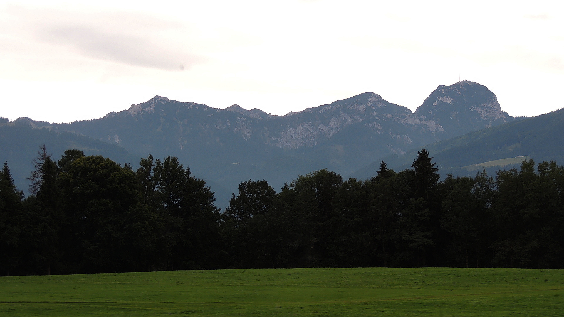 Italy, Mountains Wallpaper