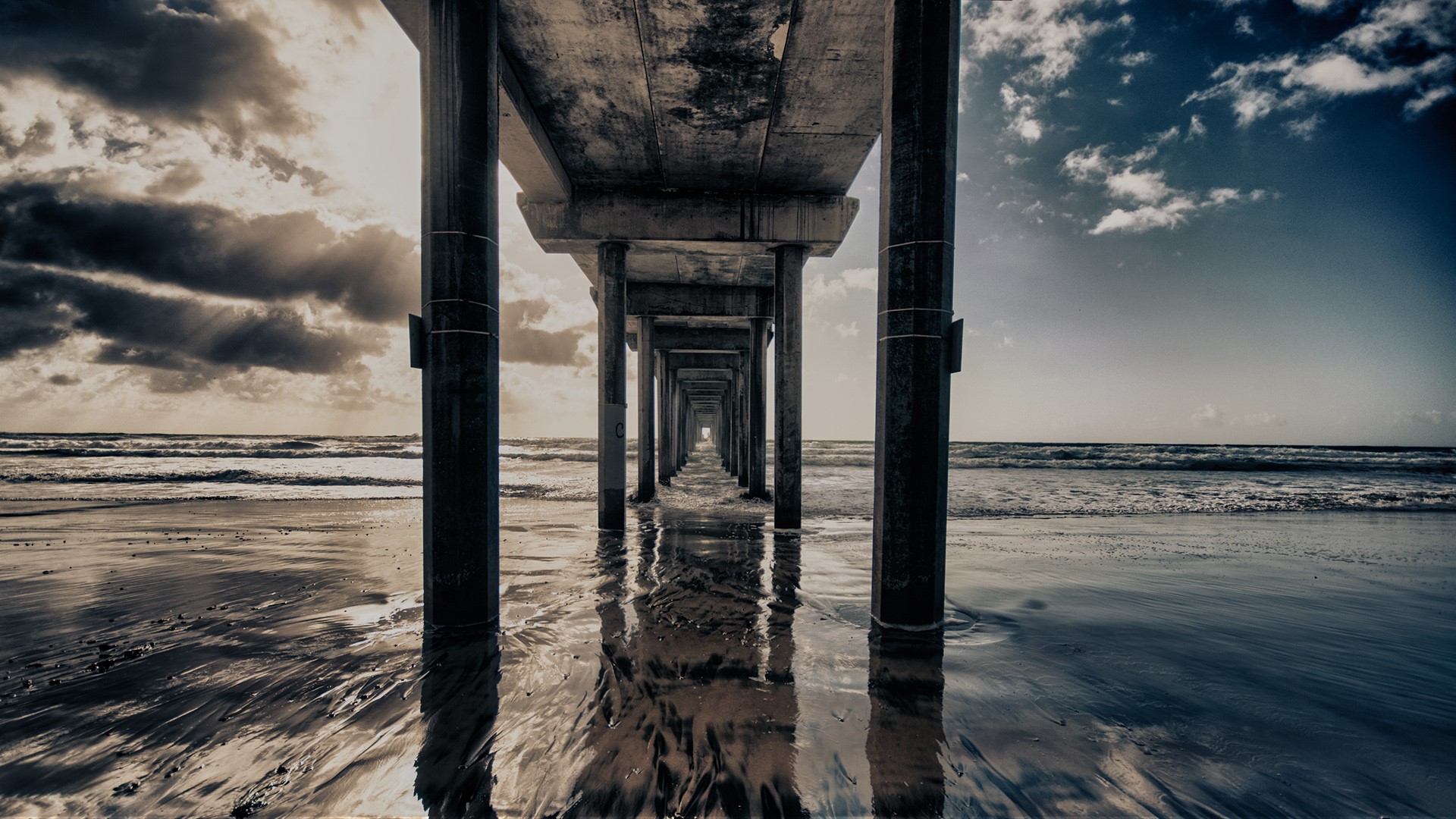 beach, Bridge, Reflection, Perspective, Horizon Wallpaper