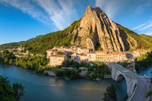 town, Bridge, River, Hill, France, Sisteron