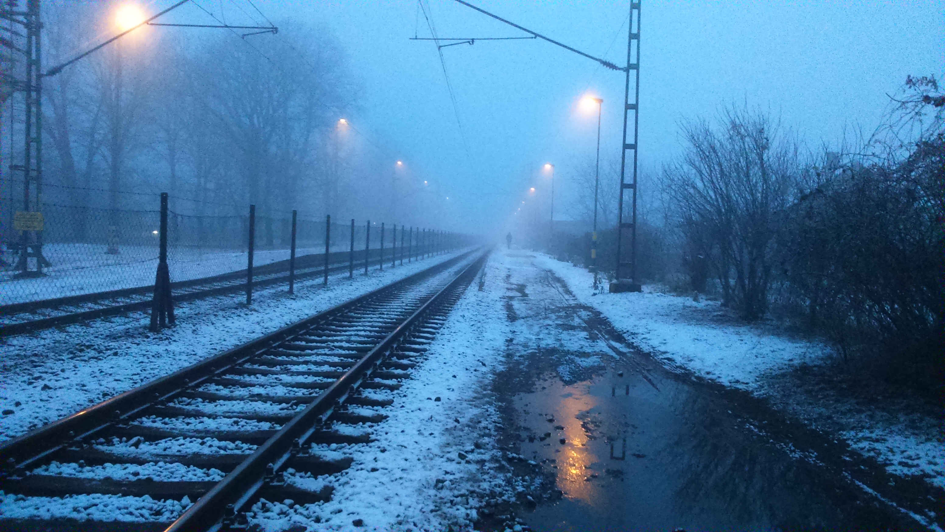 Hungary, Tiszaluc, Morning, Railway, Railroad track, My photo, Xperia M2, Mist, Snow Wallpaper