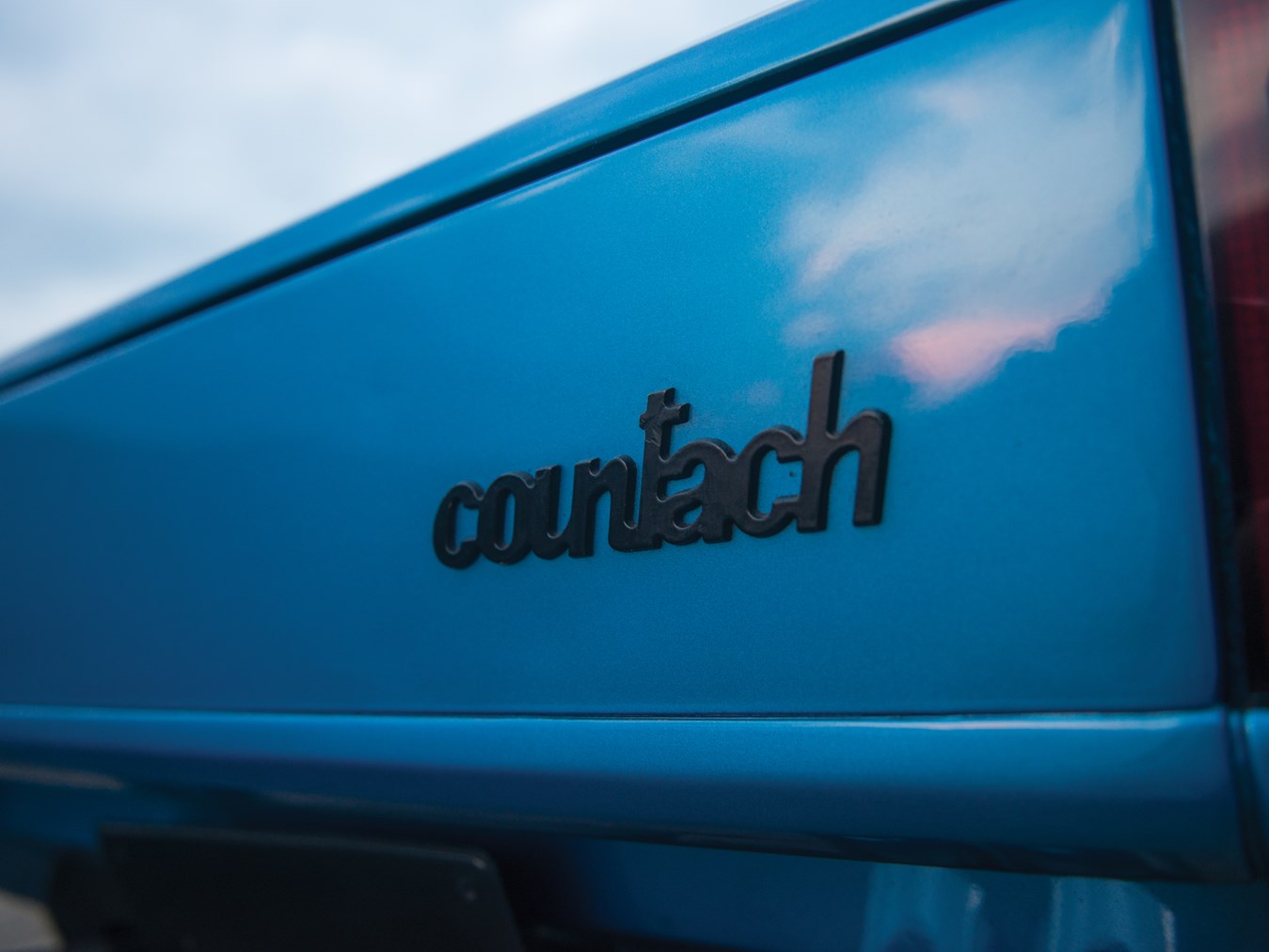 Lamborghini Countach, Classic car, Blue cars Wallpaper