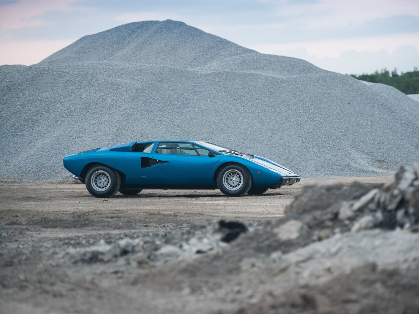 Lamborghini Countach, Classic car, Blue cars Wallpaper