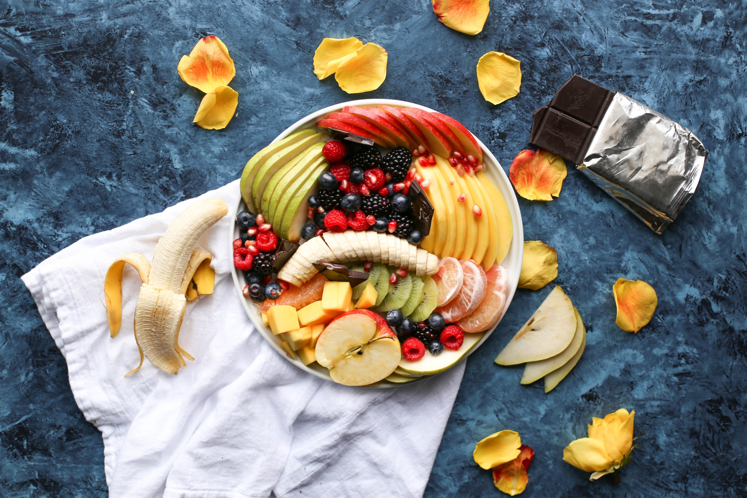 plates, Food, Fruit, Chocolate Wallpaper