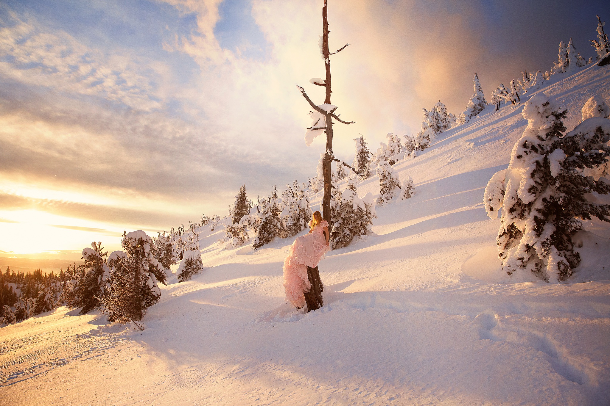 snow, Sky, Winter, Landscape, Nature, Pink dress Wallpaper