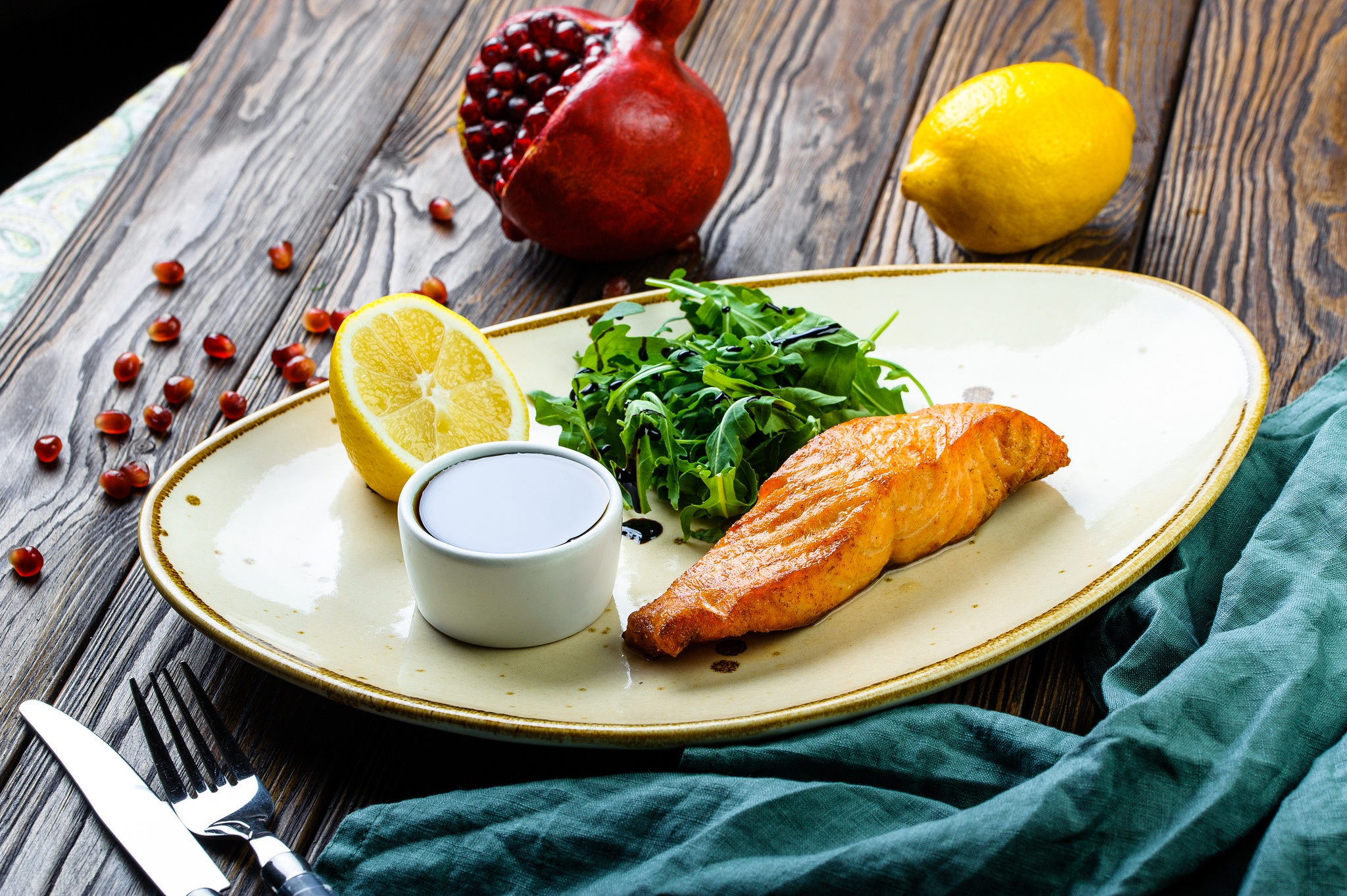 food, Salmon, Lemons, Salad Wallpaper