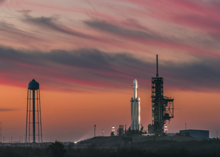SpaceX, Rocket, Launch pads, Falcon Heavy, Cape Canaveral HD Wallpaper Desktop Background