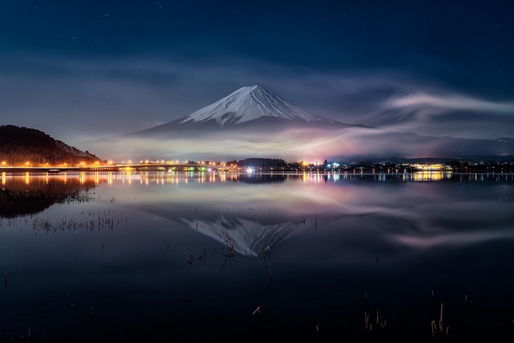 nature, Reflection, Mountains, Snowy peak, Mountain pass, Mount Fuji, Japan Wallpaper