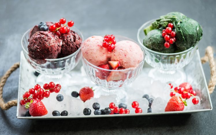 dessert, Berries, Fruit, Ice cream, Food, Blueberries, Strawberries, Redcurrants HD Wallpaper Desktop Background