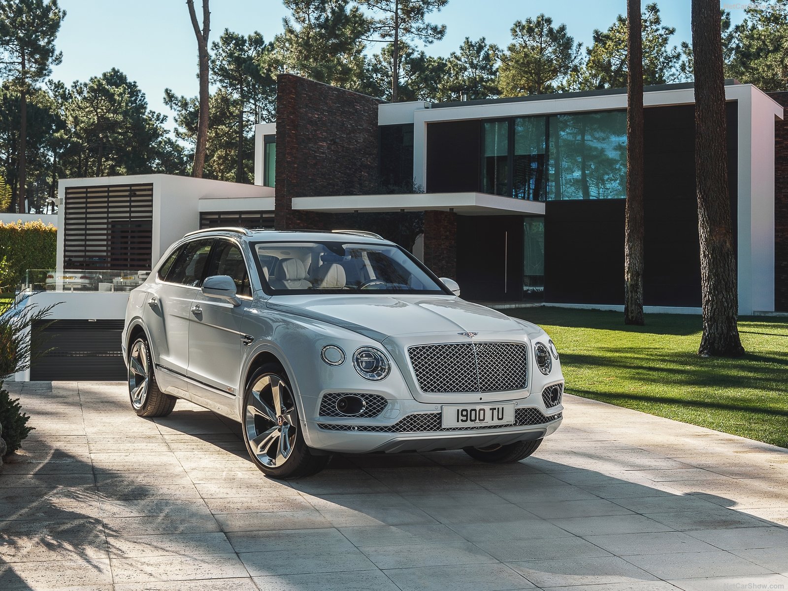 Bentley Bentayga Hybrid, Car Wallpaper
