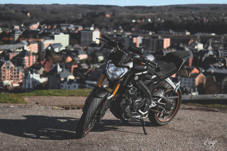 Yamaha, Motorcycle, Depth of field HD Wallpaper Desktop Background