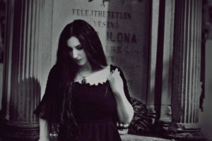 dark, Gothic, Cemetery, Grave, Mood, Sad, Sorrow, Women, Black, White, Brunette, Pale