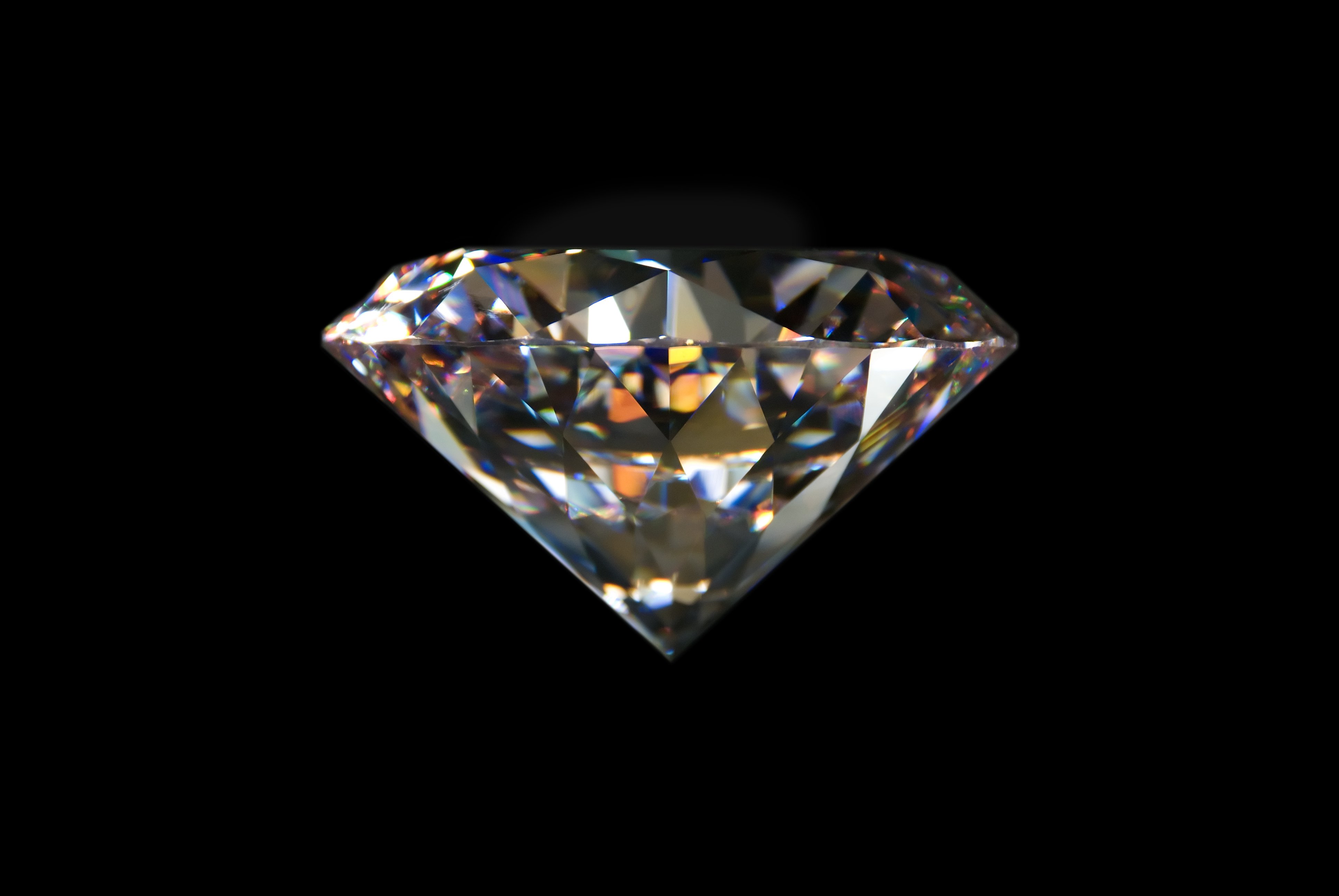 DIAMOND AUCTION RECORD SMASHED « antiquesandartireland.com