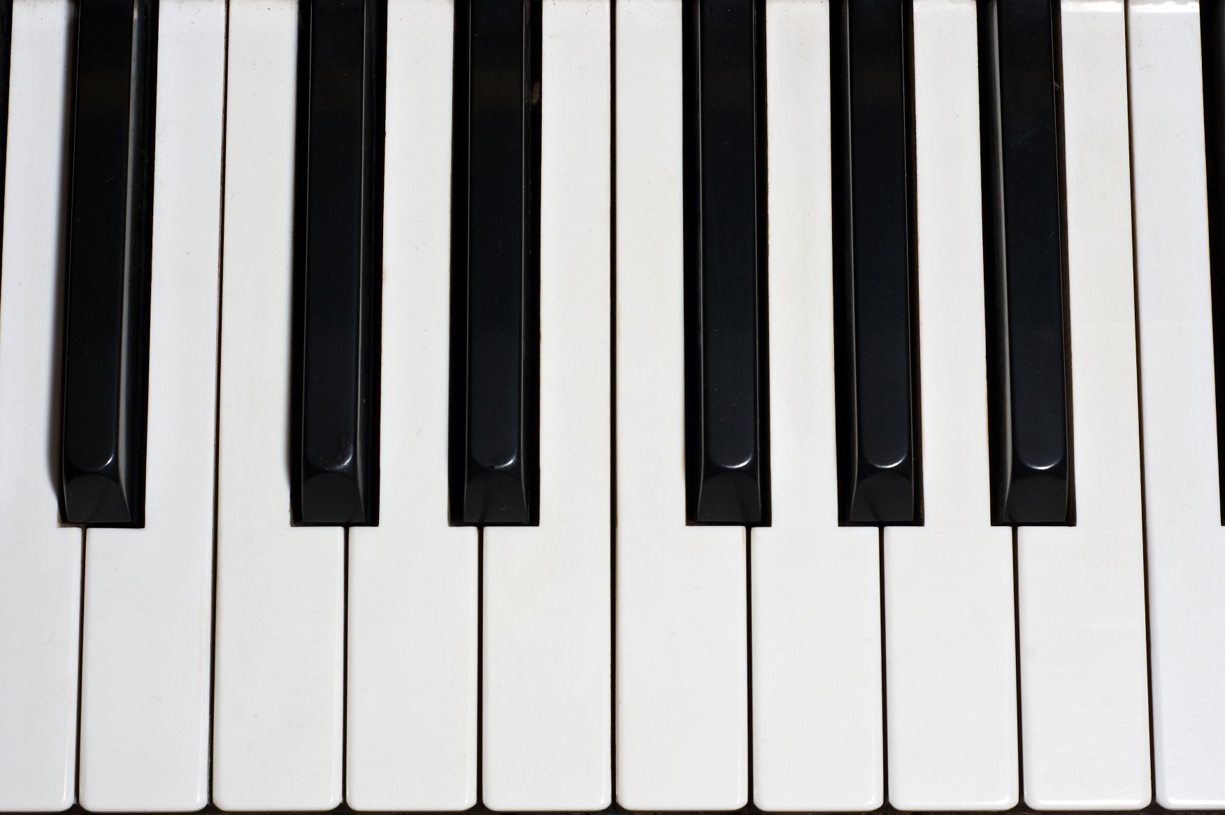 Фортепиано белые клавиши. Клавиатура пианино 1к1. Пиано складная клавиатура. Клавиатура рояля. Клавиши пианино.
