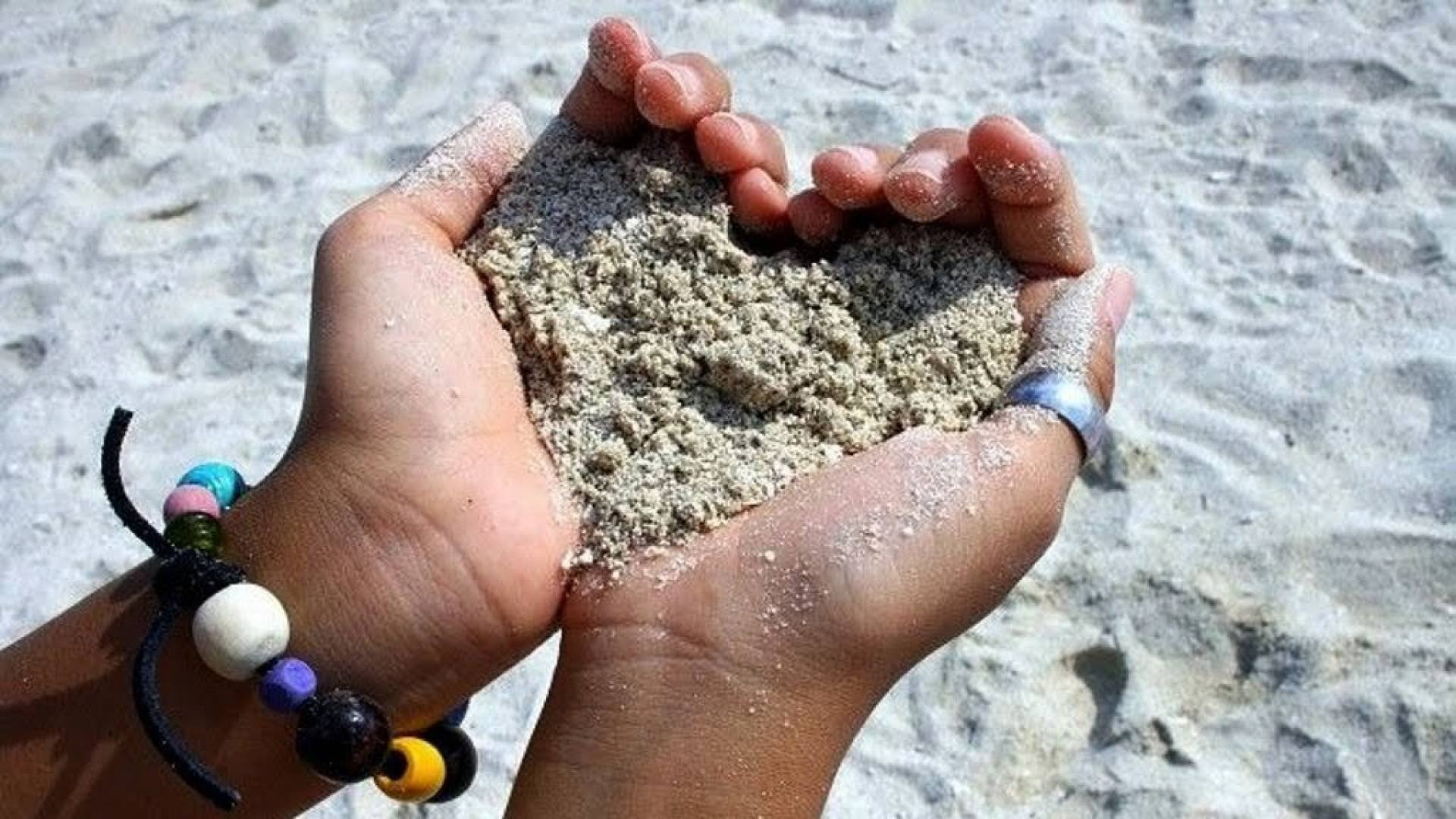 hands,  , Heart, Sand Wallpaper