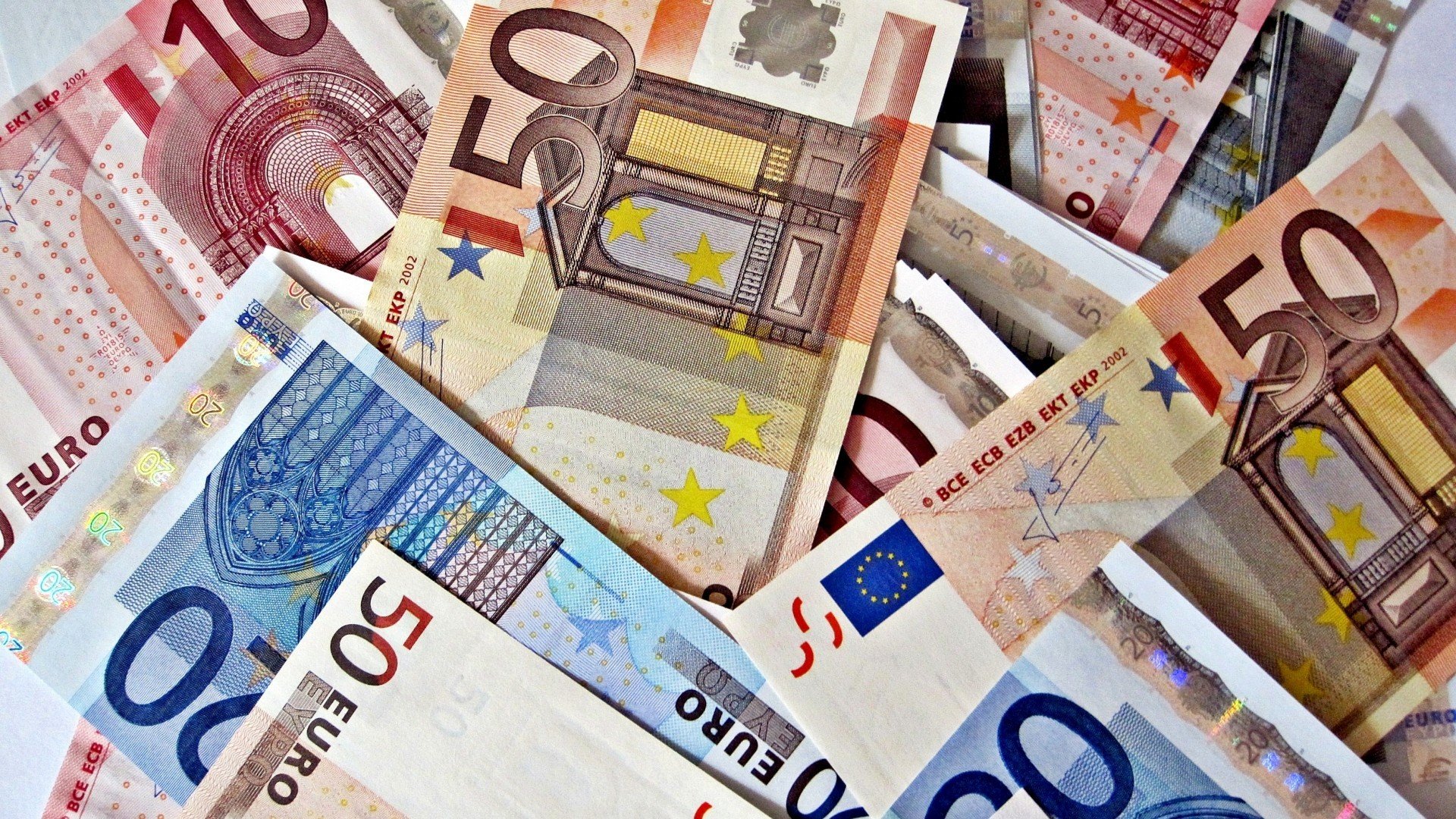 money, Cash, Euro, Currency, Bills, Man made Wallpaper