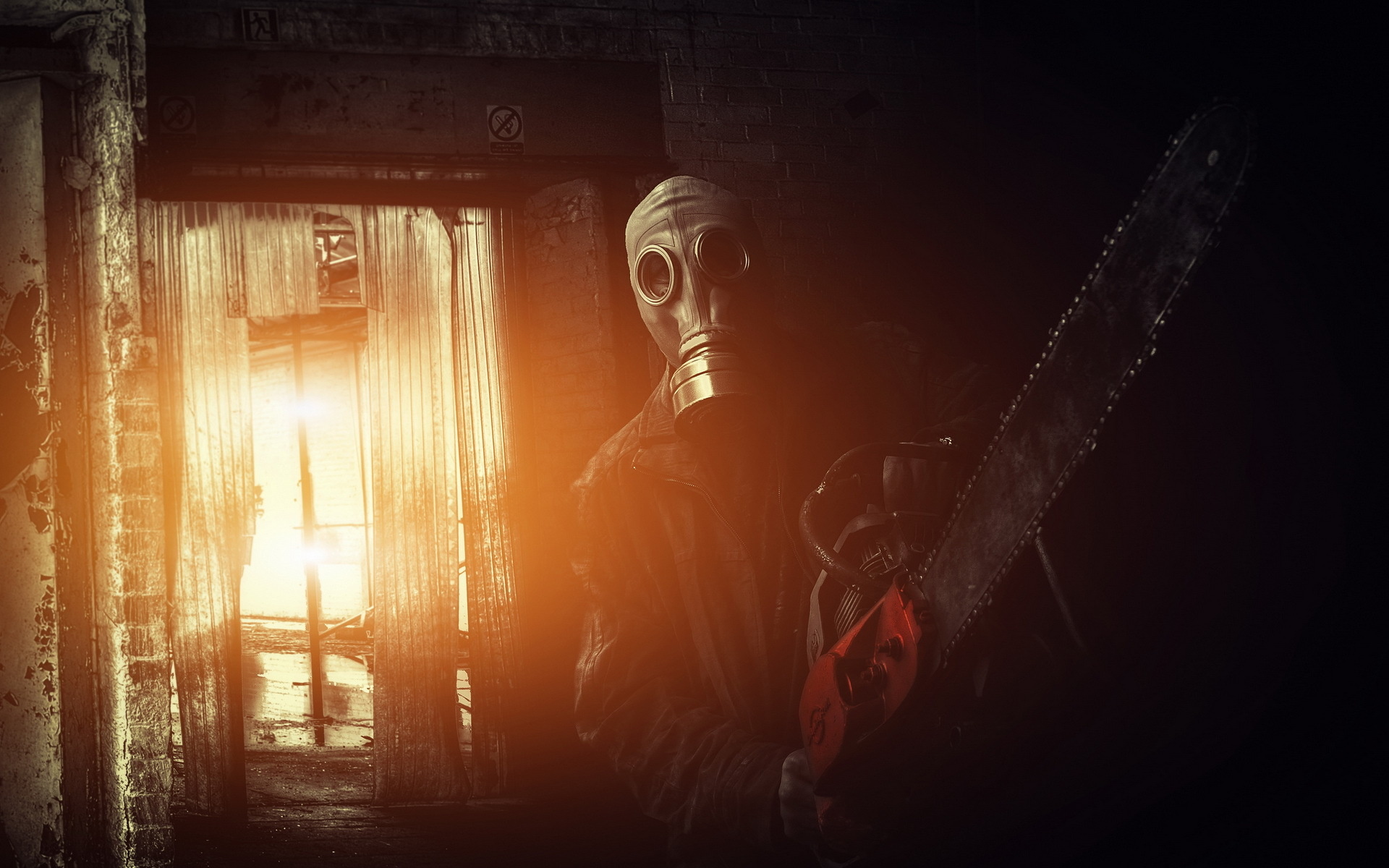 chainsaw, Gas, Mask, Horror, Apocalyptic Wallpaper