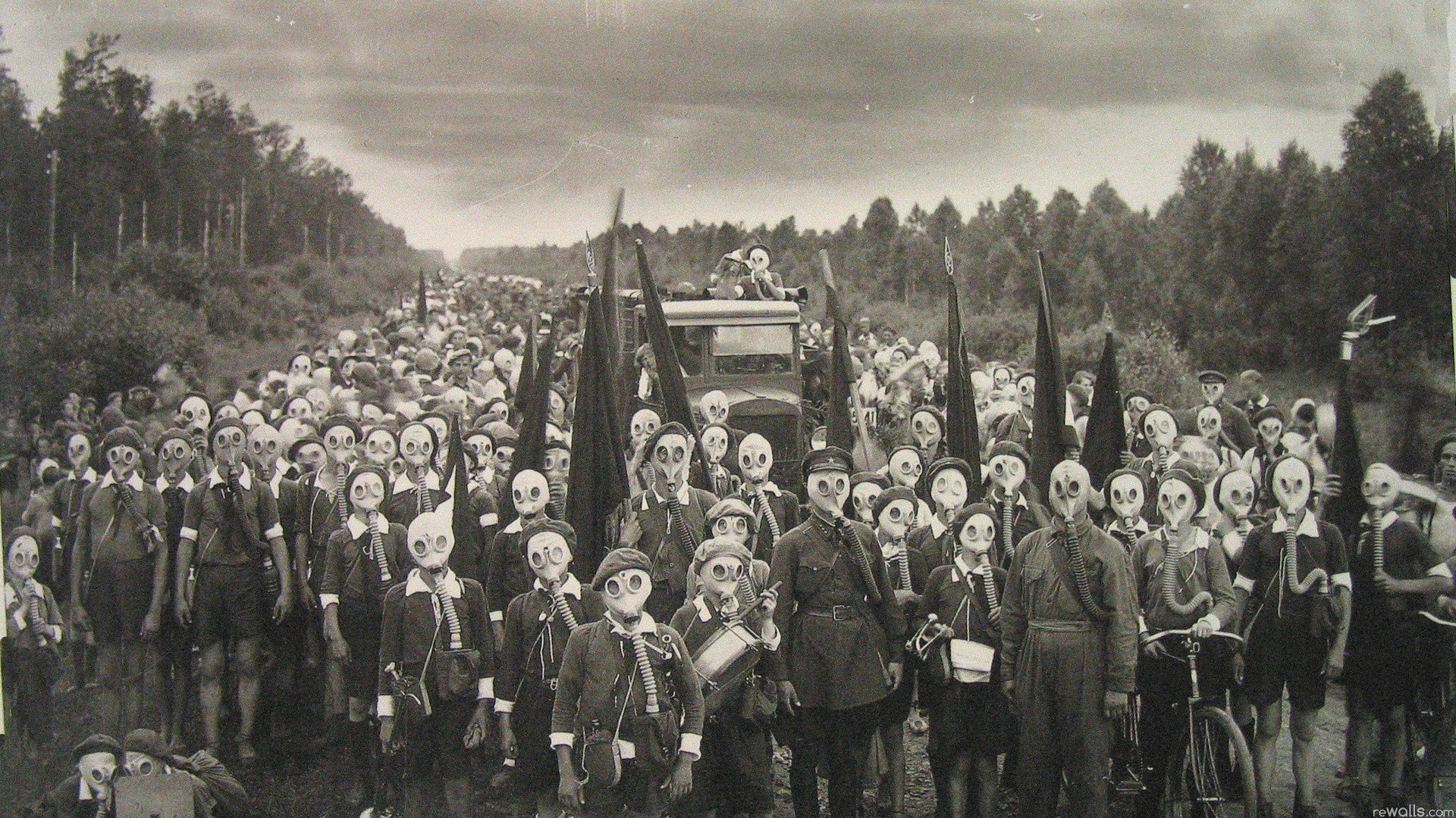 soviet, Gas, Masks, World, War, Children Wallpaper