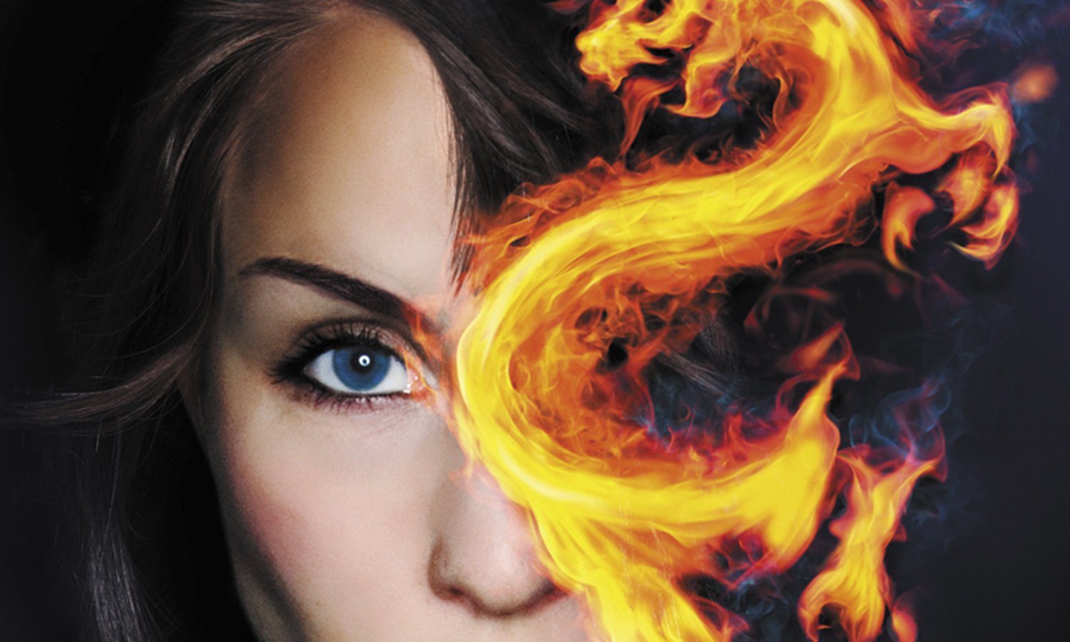 Девушка огонь с молнией огонь