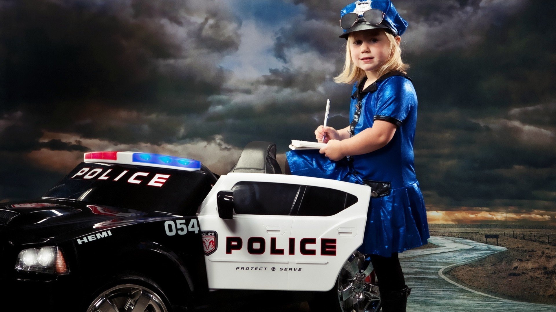 women, Police, Funny, Police, Cars Wallpaper