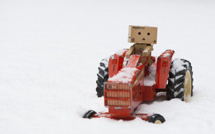 danbo, Tractor, Miniature, Snow, Winter, Humor, Amazon HD Wallpaper Desktop Background