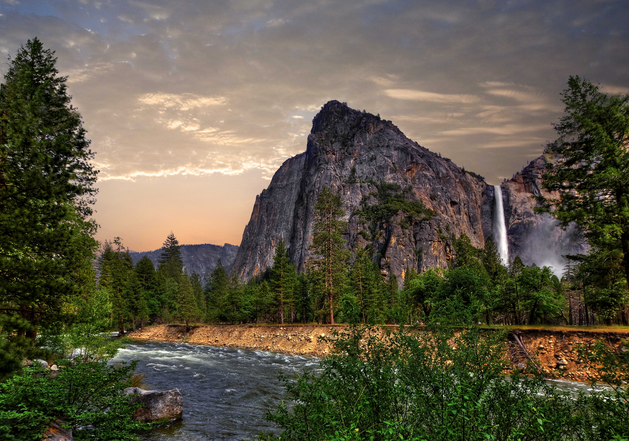 parks, Rivers, Mountains, Waterfalls, Forests, Scenery, Nature Wallpaper