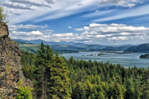 lake, Coeur, Dalene, Nature, Landscapes, Mountains, Trees, Forest, Sky, Clouds, Scenic, Cliff