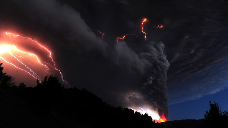 landscapes, Mountains, Volcano, Lava, Fire, Smoke, Fire, Lightning, Storm HD Wallpaper Desktop Background