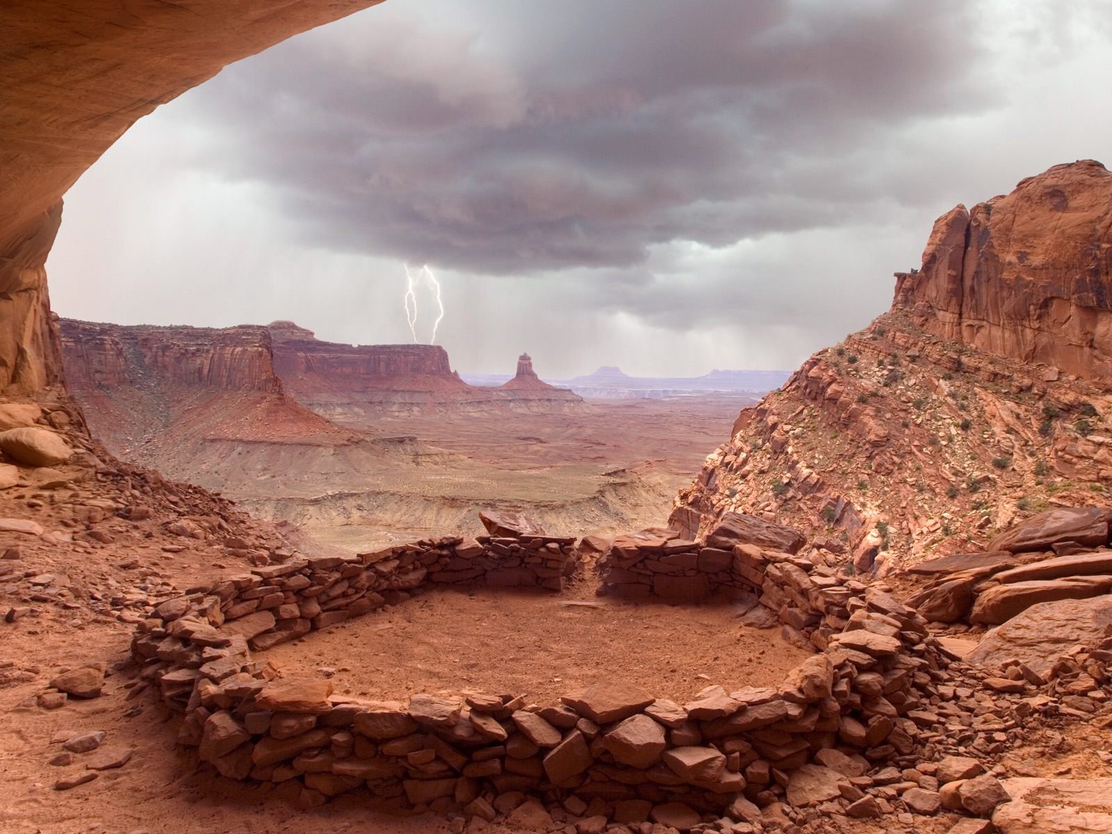 landscapes, Deserts, Rocks, Utah, Overcast, Lightning, National, Park, Rock, Formations Wallpaper
