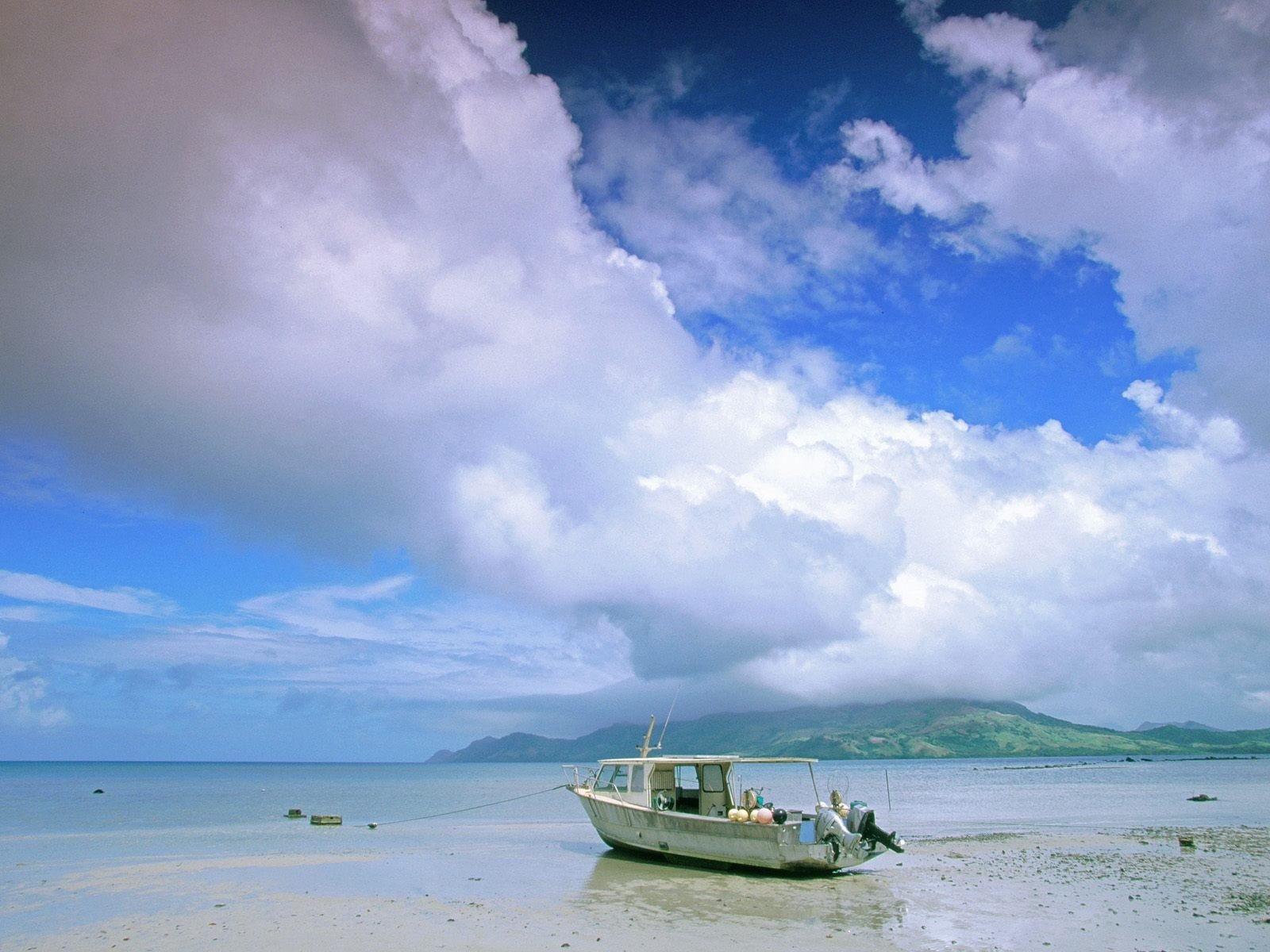 ships, Sea, Beaches Wallpaper