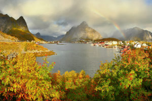 mountains, Norway, Rivers, Reine, Gravdalsbukta, Clouds, Rainbow, Shrubs, Landscapes, Cities, World