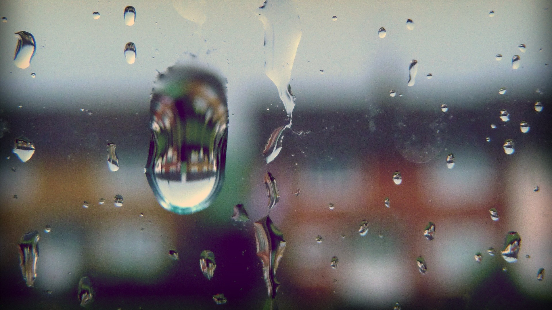 water, Droplets Wallpaper